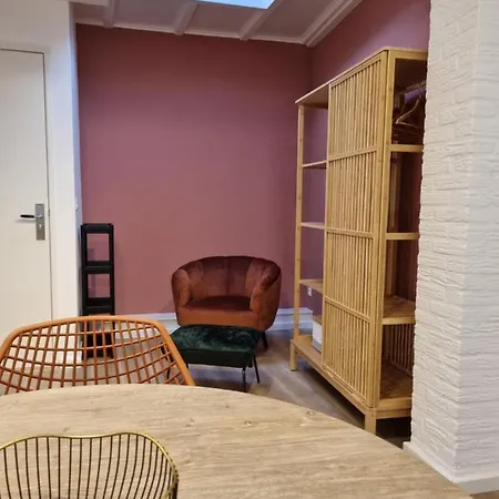 Apartment Bijdorien