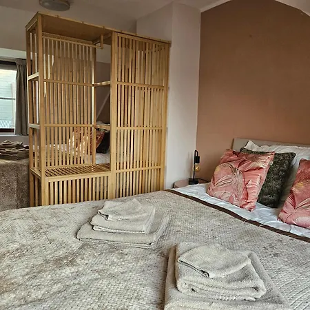 Bijdorien Apartman *